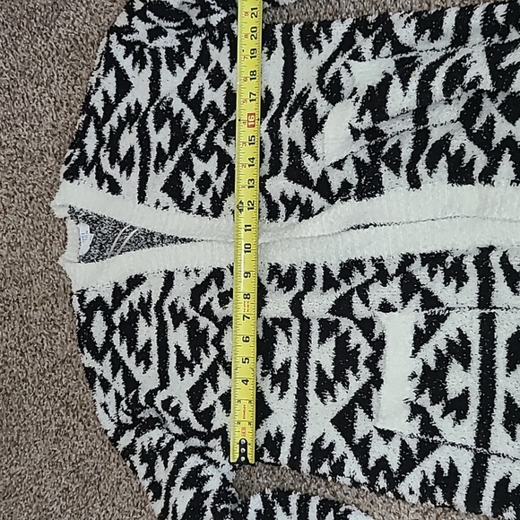 Time And Tru Long Sweater Jacket - Picture 5 of 6